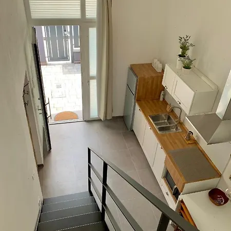 住宿加早餐酒店 Metroloft 3*