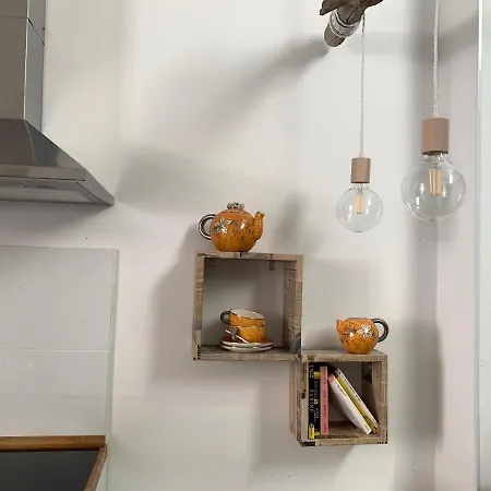 Alojamento de Acomodação e Pequeno-almoço Metroloft Bolonha