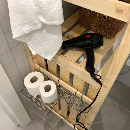 Metroloft Alojamento de Acomodação e Pequeno-almoço Bolonha