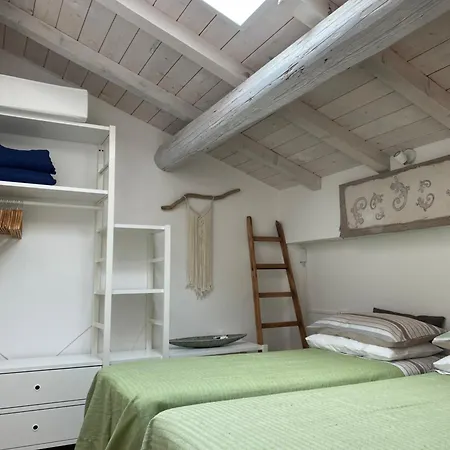 Bed & Breakfast Metroloft 3*