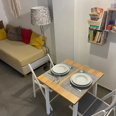 Metroloft Bed and breakfast 3*