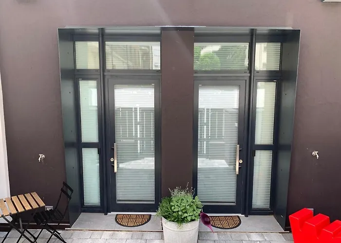 Alojamento de Acomodação e Pequeno-almoço Metroloft 3*